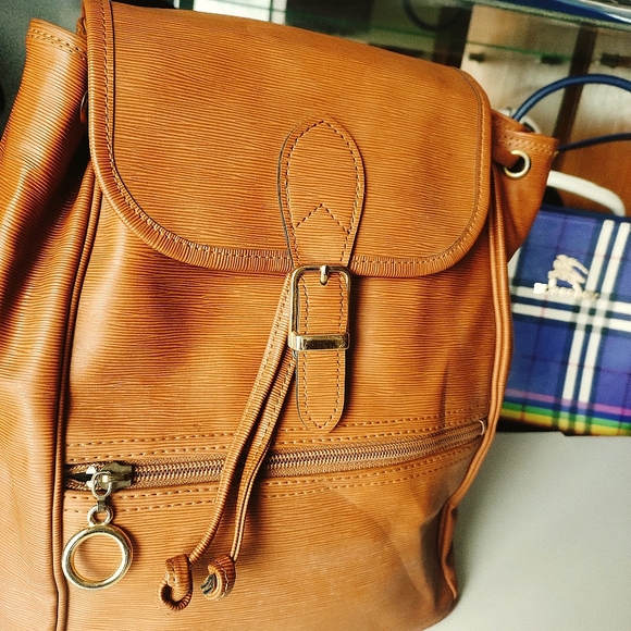 Louise Vuitton's Epi leather Authentic 'via demizon' backpack - fixed price - Picture 5 of 14